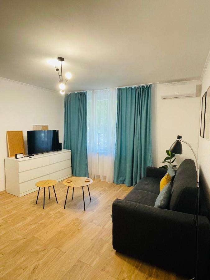 Cozy Apartment Ultracentral Universitate Square Bucharest Exterior photo