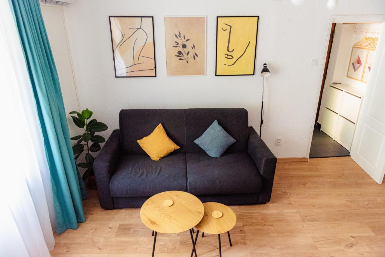 Cozy Apartment Ultracentral Universitate Square Bucharest Exterior photo