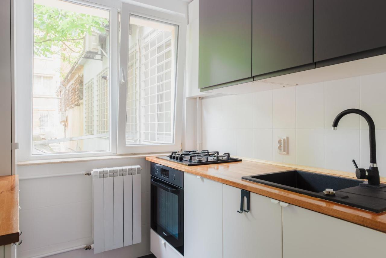 Cozy Apartment Ultracentral Universitate Square Bucharest Exterior photo
